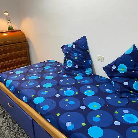 La Casa De Mami Ii * El Tanque